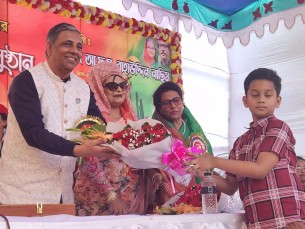 শিক্ষার্থীদের কুসংস্কার ও সাম্প্রদায়িক চিন্তার দ্বারা বিনষ্ট হতে দেয়া যাবে না : নাছিম