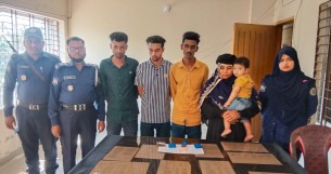 চরফ্যাসনে ৫৫৫ পিস ইয়াবা উদ্ধার নারীসহ চার জন গ্রেফতার