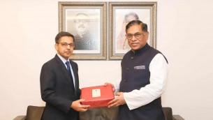 প্রতিবেশী দেশগুলো থেকে ৯ হাজার মেগাওয়াট বিদ্যুৎ আমদানি করতে চায় বাংলাদেশ: নসরুল হামিদ