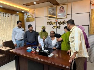 ভোলায় করোনা ভ্যাক্সিনের চতুর্থ ডোজ দেয়া শুরু