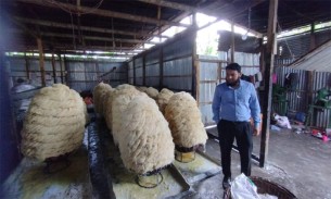 দৌলতখানে অপরিচ্ছন্ন পরিবেশে সেমাই উৎপাদন করায়  জরিমানা