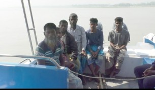 ভোলায় নিষেধাজ্ঞা অমান্য করে নদীতে মাছ ধরায় ৮ জেলের জেল জরিমানা