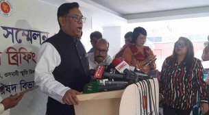 ‘বিশ্ববাজারের সঙ্গে সমন্বয় করে জ্বালানি তেলের দাম নির্ধারণ হবে’