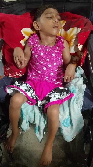 স্বাভাবিক জীবনে ফিরতে চায় লালমোহনের শিশু সানজিদা