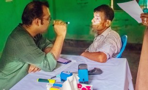 ভোলার ভেলুমিয়ায় দিনব্যাপি বিনামূল্যে চক্ষু ক্যাম্প অনুষ্ঠিত