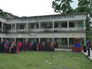 উৎস মুখর পরিবেশে  মনপুরা ও চরফ্যাশনে উপজেলা পরিষদের নির্বাচন অনুষ্ঠিত