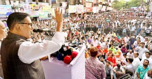 ক্ষমতার লোভে বিএনপি যে কোনো দেশের দাসত্ব করতে পারে: কাদের