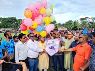 বোরহানউদ্দিনে বর্ণিল আয়োজনে আলী আজম মুকুল গোল্ডকাপ ফুটবল টুর্নামেন্ট উদ্বোধন