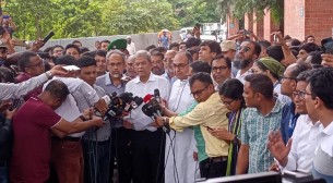 ড. ইউনূস সফল নেতৃত্ব দিয়ে দেশকে সারিয়ে তুলবেন: ফখরুল