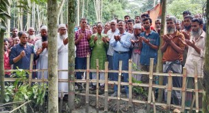 বৈষম্য বিরোধী আন্দোলনে নিহতদের স্মরণে ভোলায় কেন্দ্রীয় বিএনপি নেতার  দোয়া মোনাজাত