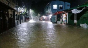 ভারী বর্ষণে তলিয়ে গেল কক্সবাজার শহরের ৯০ শতাংশ এলাকা