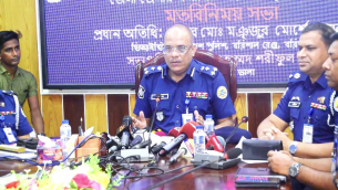 বরিশাল ডিআইজি’র সাথে ভোলার গণমাধ্যম কর্মীদের সঙ্গে মতবিনিময় সভা