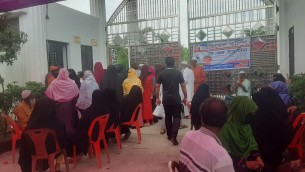 চরফ্যাশনে মেডিকেল ক্যাম্পেইনে ফ্রী চিকিৎসা সেবা প্রদান