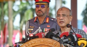 খাগড়াছড়িতে ৩ উপদেষ্টাসহ উচ্চপর্যায়ের সভা চলছে