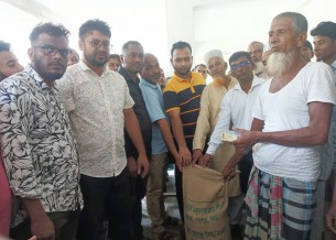 দৌলতখানে জেলেদের মাঝে  ভিজিএফ'র চাল বিতরণ