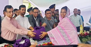 শ্রমিকদের নিরাপত্তায় পেনশন স্কিম চালুর উদ্যোগ নেওয়া হবে :  আসিফ মাহমুদ