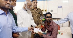 বিএনপির সঙ্গে আওয়ামী লীগের কাজ করতে চাওয়া হাস্যকর: মঈন খান