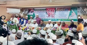 সংস্কার চলবে, নির্বাচনের রোডম্যাপও চলবে: ফারুক