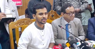 এই সরকারের বৈধতা হলো গণঅভ্যুত্থান :  উপদেষ্টা আসিফ মাহমুদ