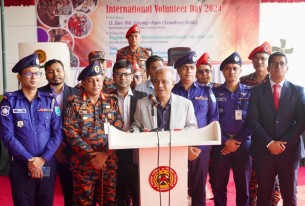 বাংলাদেশের সার্বভৌমত্ব কোনো ধরনের হুমকির মধ্যে নেই : স্বরাষ্ট্র উপদেষ্টা