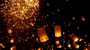 বর্ষবরণের রাতে আতশবাজি-ফানুস ওড়ানো বন্ধে রিট