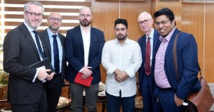 অন্তর্বর্তী সরকারকে ব্যর্থ প্রমাণের চেষ্টা করছে রাজনৈতিক দলগুলো :  উপদেষ্টা নাহিদ