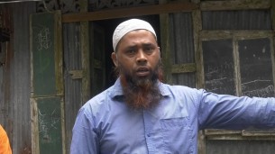 ভোলায় বাবা-ছেলের উপর সন্ত্রাসী হামলা, ঘটনা আড়াল করতে নিজ ঘরে আগুন দেয়ার অভিযোগ