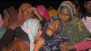 ভোলার মেঘনায় বাল্কহেড ধাক্কায় মাছধরা নৌকা ডুবি এক জেলে নিখোঁজ