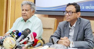 একগুচ্ছ আয়োজন সরকারের, চীন মৈত্রী সম্মেলন কেন্দ্রে মূল অনুষ্ঠান