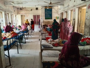 লালমোহনে ডায়রিয়া আক্রান্ত রোগীর সংখ্যা বাড়ছে