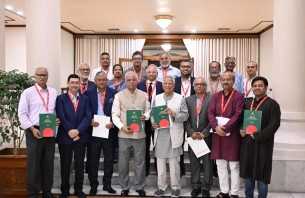 সাংবাদিকের জন্য ঝুঁকি ভাতা, বিমা ও পেনশন চালুর সুপারিশ