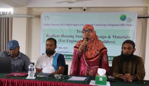 ভোলায় জলবায়ু পরিবর্তনের চ্যালেঞ্জে মোকাবেলায় দুর্যোগ সহনশীল ঘর নির্মাণ প্রশিক্ষণ সম্পন্ন