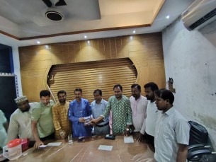 লালমোহনে সাংবাদিকদের সাথে তরুণ প্রভাষক ফোরামের নেতৃবৃন্দের  মতবিনিময়