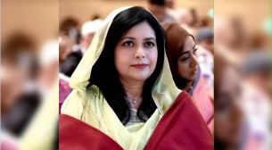 সরকারি চাকরি ফিরে পাচ্ছেন ডা. জোবাইদা রহমান