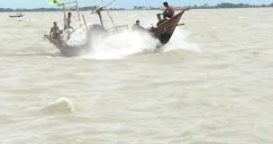 নিন্মচাপের প্রভাবে ভোলার মেঘনা তেঁতুলিয়া উত্তাল