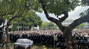 চেনা প্রাঙ্গণ থেকে ব্যারিস্টার রাজ্জাককে চির বিদায়