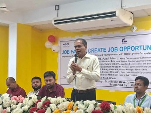 ভোলায় চাকরি মেলায় কর্মসংস্থান হলো ৭৭ নারীর