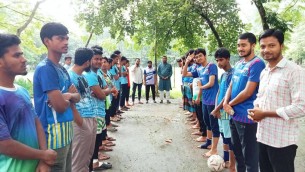ভোলা সরকারি কলেজ মাঠে  প্রীতি ফুটবল ম্যাচ অনুষ্ঠিত