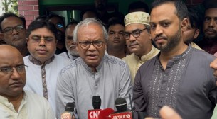 আ.লীগকে পুনর্বাসিত করতে ভারতে ষড়যন্ত্র চলছেই: রিজভী