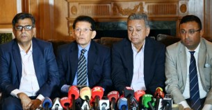 দেশে ফেরার সিদ্ধান্ত সময়মতো নেবেন তারেক রহমান: খসরু