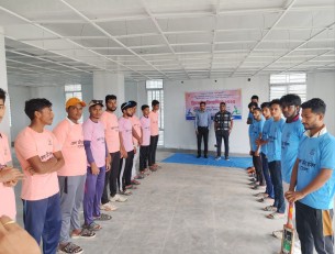 ভোলায় ক্রিকেট প্রতিযোগীতার সমাপনী ও পুরস্কার বিতরণী