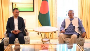 কেক পাঠিয়ে প্রধান উপদেষ্টাকে জন্মদিনের শুভেচ্ছা জানালেন তারেক রহমান