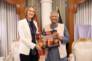 ঢাকায় অস্ট্রেলিয়ার ভিসা কার্যক্রম পুনরায় শুরু করায় কৃতজ্ঞতা জানালেন প্রধান উপদেষ্টা