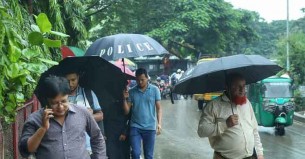 ৬ বিভাগের অধিকাংশ জায়গায় বৃষ্টির আভাস, কমবে কবে