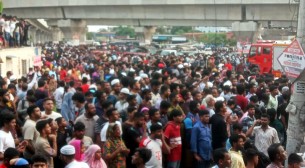 উত্তরায় সাইরেন-হুইসেল, আহাজারিতে ভারী আকাশ