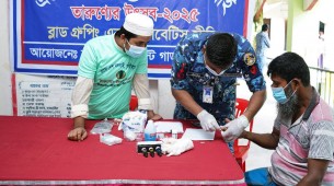 ভোলায় বিনামূল্যে চিকিৎসা সেবা ও প্রয়োজনীয় ঔষধ সামগ্রী বিতরণ