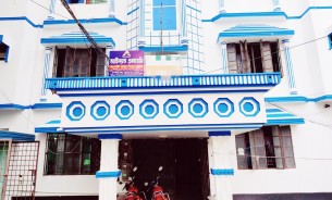 বেকারত্ব রোধে লালমোহনের আইল্যান্ড একাডেমির যাত্রা