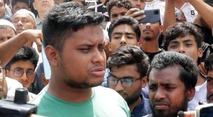 বিচার-সংস্কারের মধ্য দিয়ে নির্বাচন মূল লক্ষ্য: হাসনাত আবদুল্লাহ