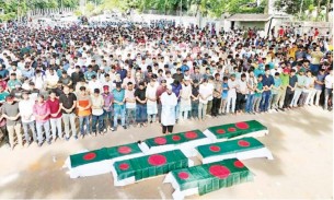১৭ জুলাই: গায়েবানা জানাজায় পুলিশের বাধা, ‘কমপ্লিট শাটডাউন’ কর্মসূচি ঘোষণা