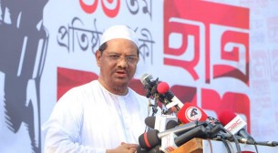 দেশকে দুর্নীতি ও খুনিমুক্ত করতে পিআর পদ্ধতির নির্বাচন চাই: চরমোনাই পীর